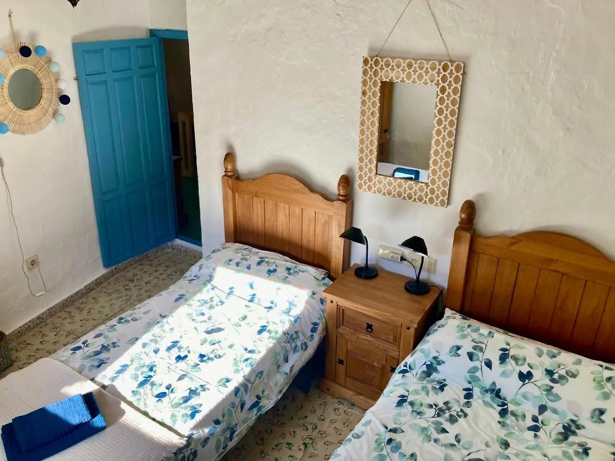 Holiday home Casa Amigos Sorvilan - La Almendra