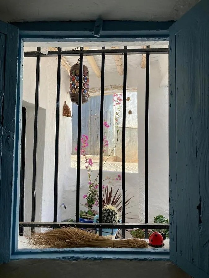 Casa Amigos Sorvilan - La Almendra Holiday home