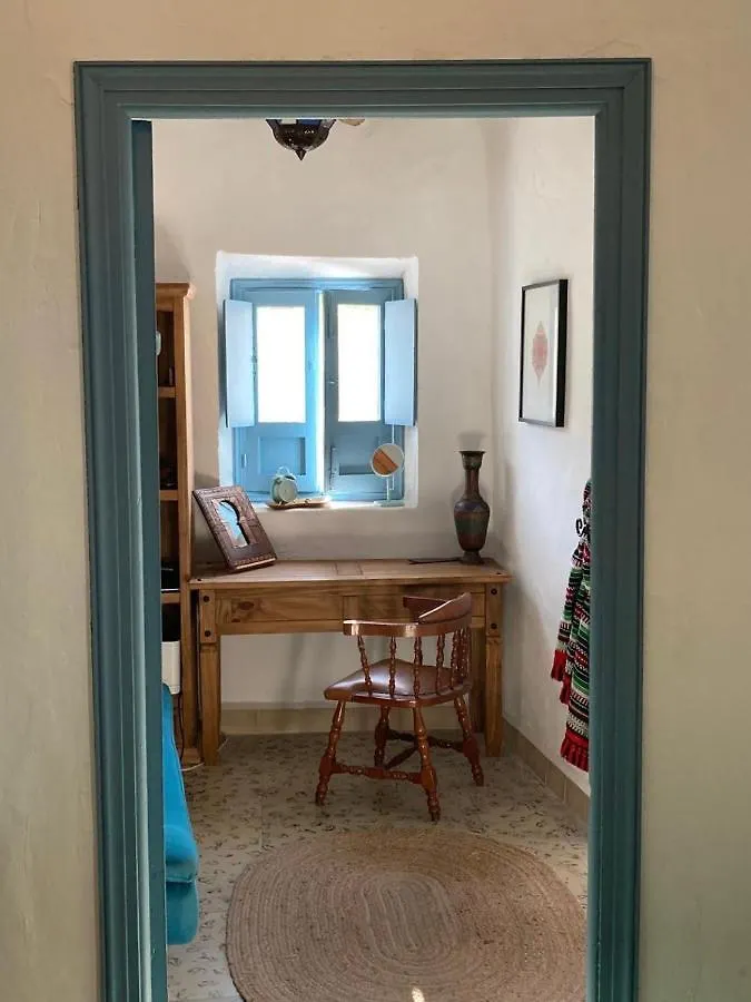 Casa Amigos Sorvilan - La Almendra 0*,